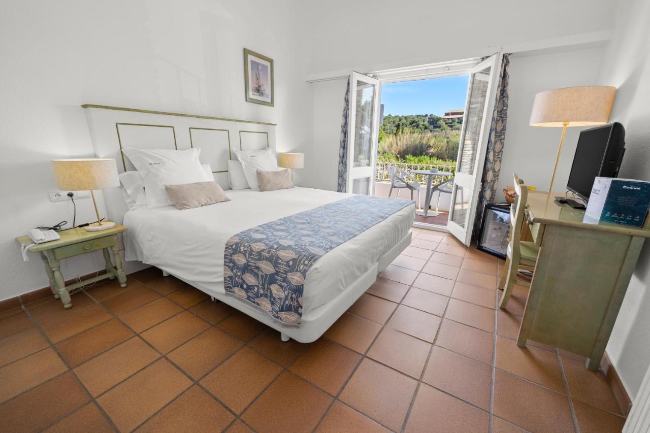 Hotel Calina 3*